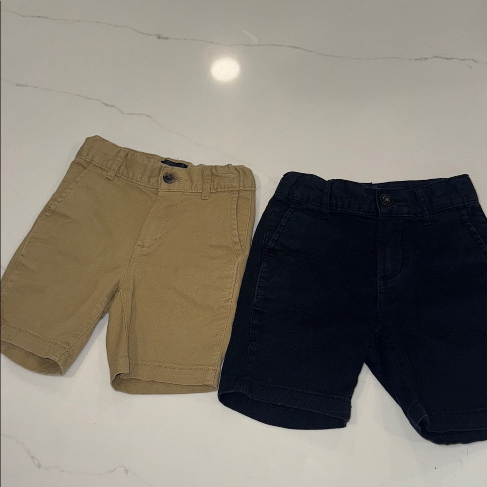 Children’s Place size 4 Navy blue and tan Shorts